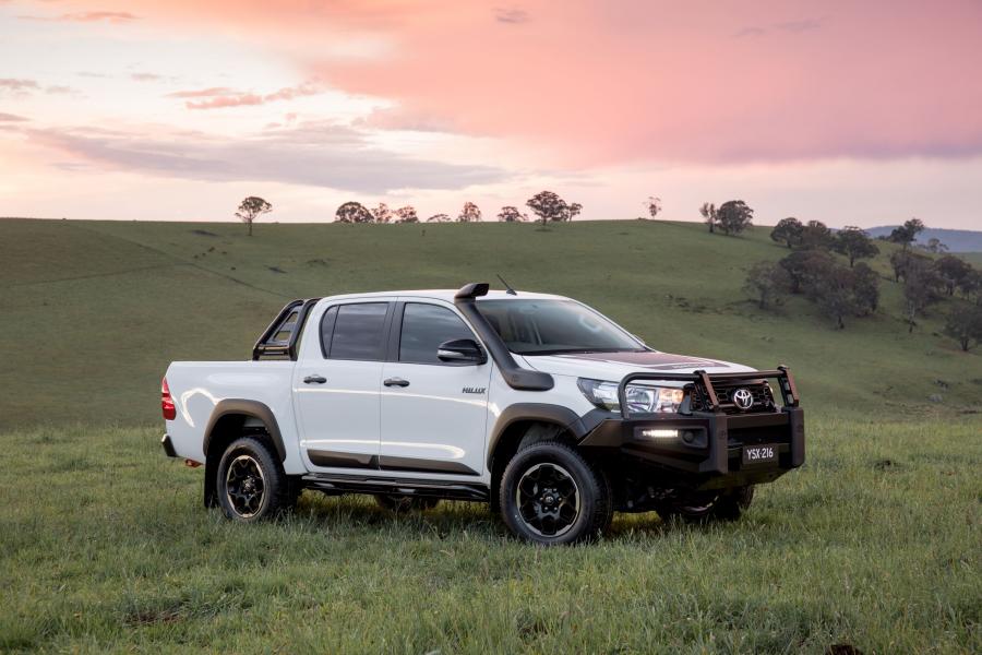  Toyota Hilux Rugged Double Cab 2018 года  (AU) (фото 2 из 21)
